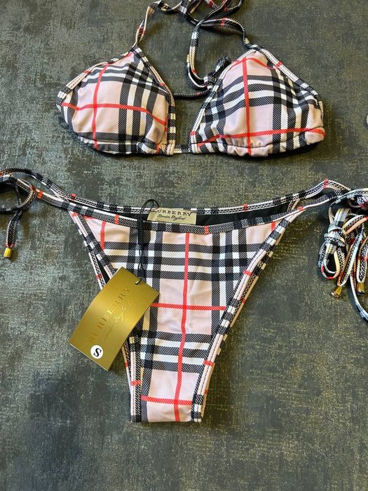 Купальник Burberry
