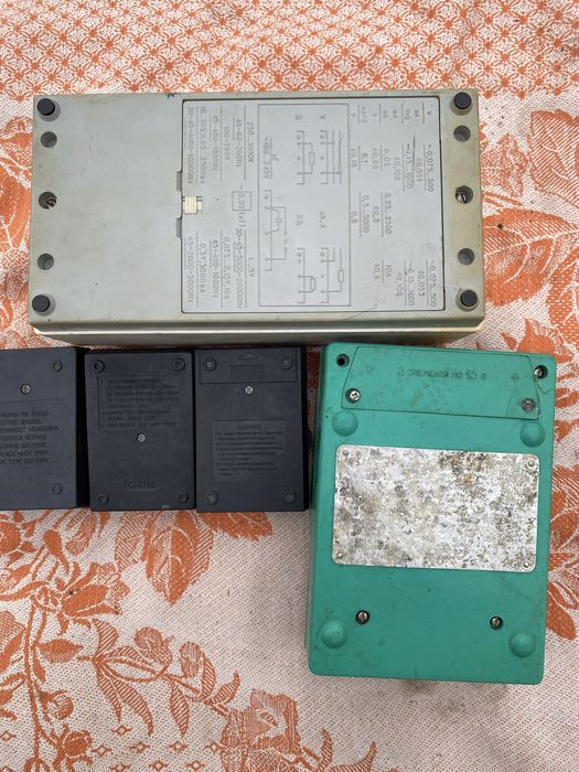 Продам прилади для вимірювання електричного струму