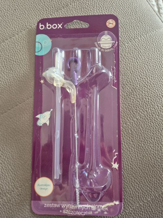 B.box bidon słomka + szczoteczka