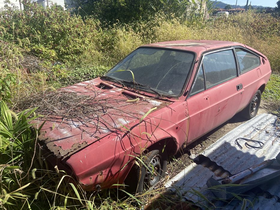 Vendo alfa romeo sprint veloce doador de pecas