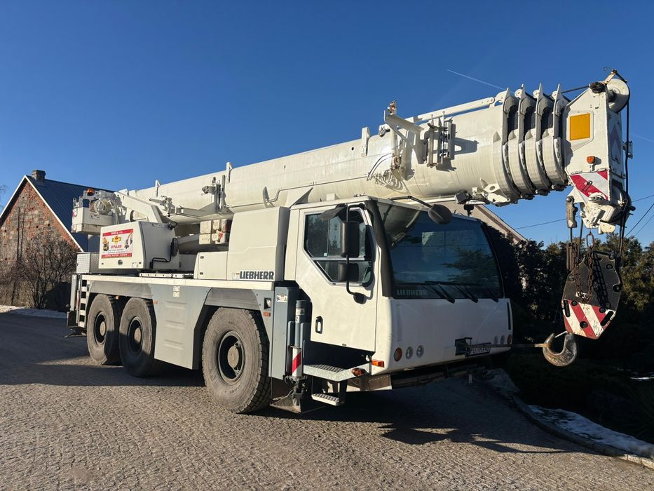 Кран Liebherr LTM 1055-3.2 2011.