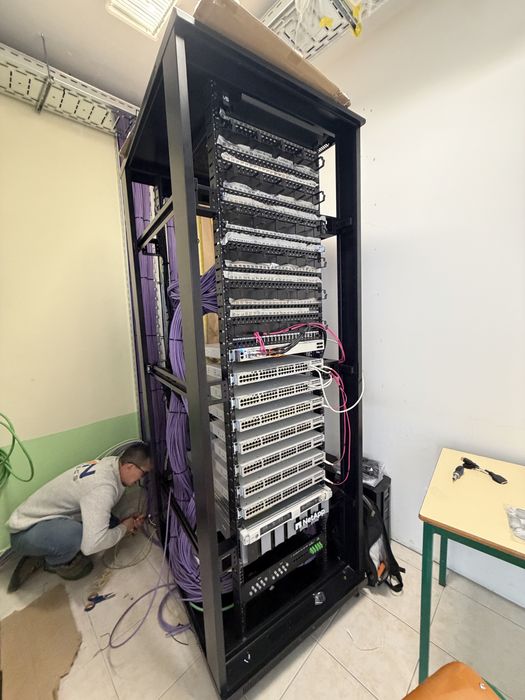 Materiais elétrico e mão de obra