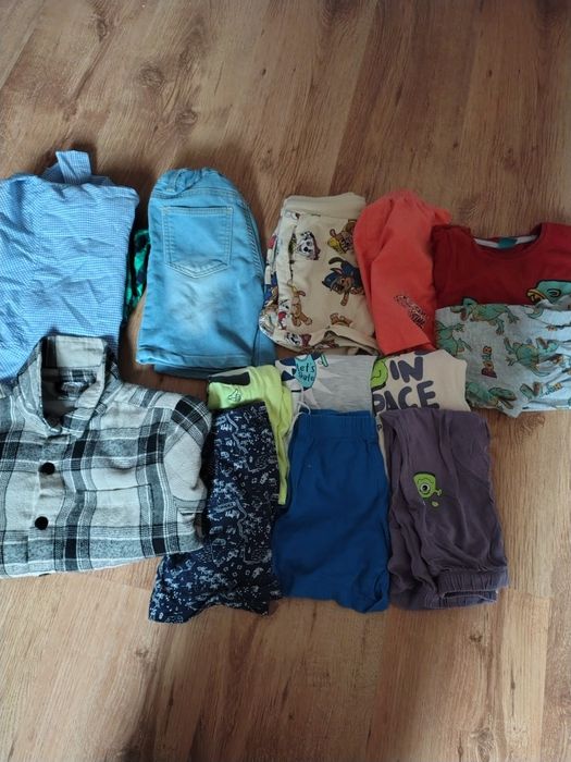 Ubrania dla chłopca 104