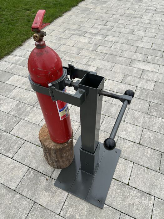 Uchwyt do mocowania butli Co2, tlen, mix, argon