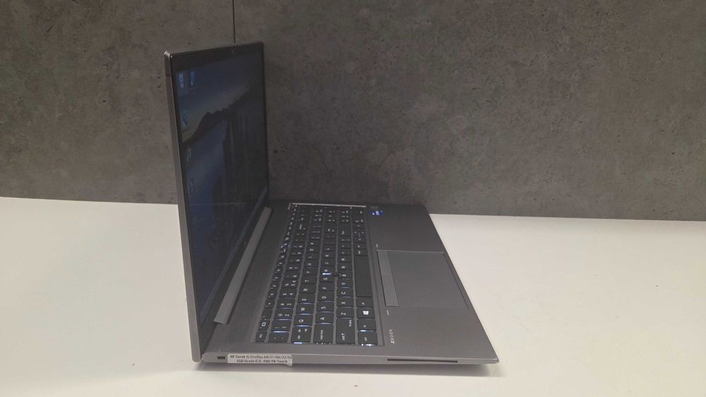 SUPER HP Zbook 15 G8 Touch i7 11-Gen 32GB 512SSD NVIDIA QUADRO T500