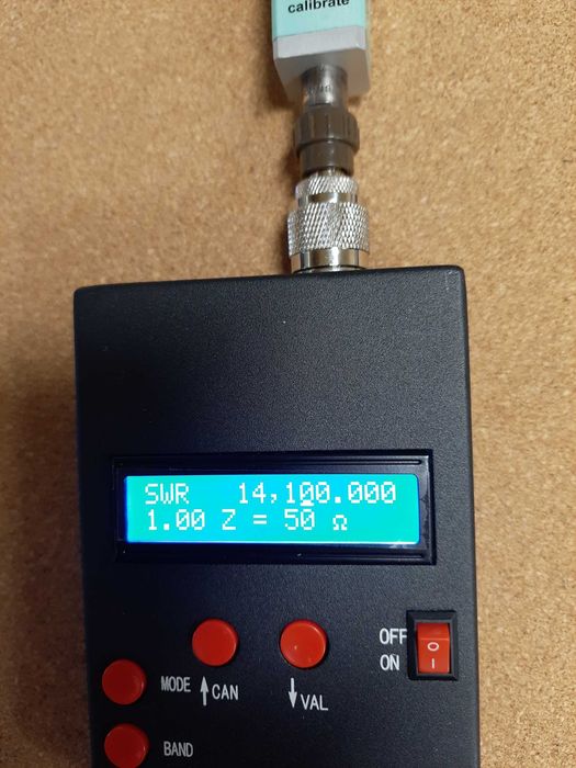 Analizator antenowy SARK100  + akumulator + zestaw do kalibracji