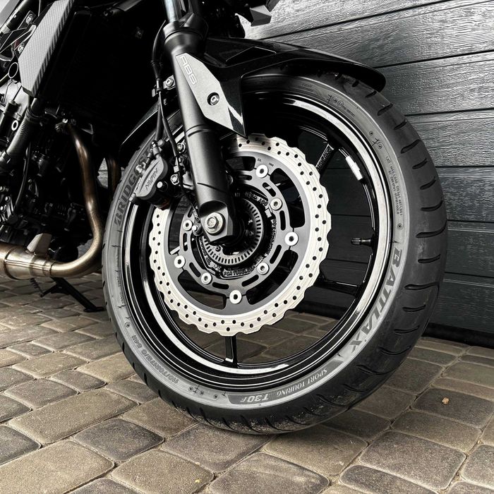 Продам мотоцикл Kawasaki Z400 (1634)