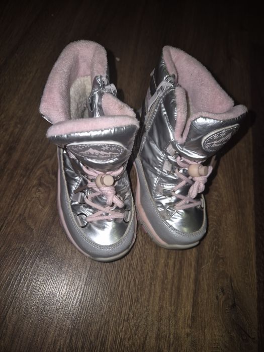 Зимові чобітки-дутики