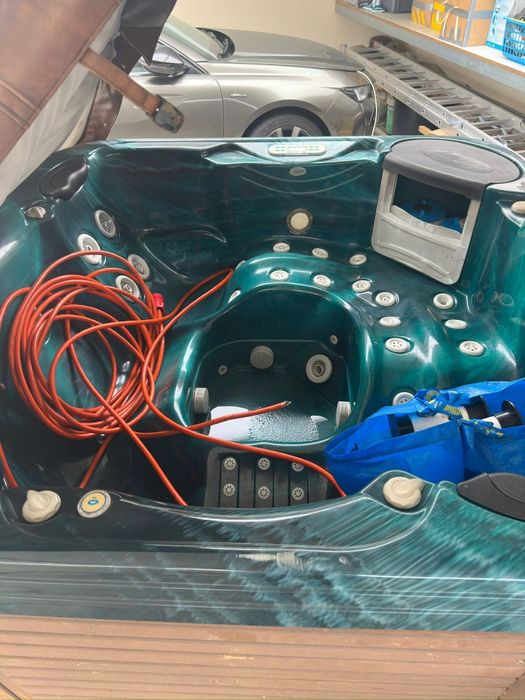 Jacuzzi para 6 pessoas
