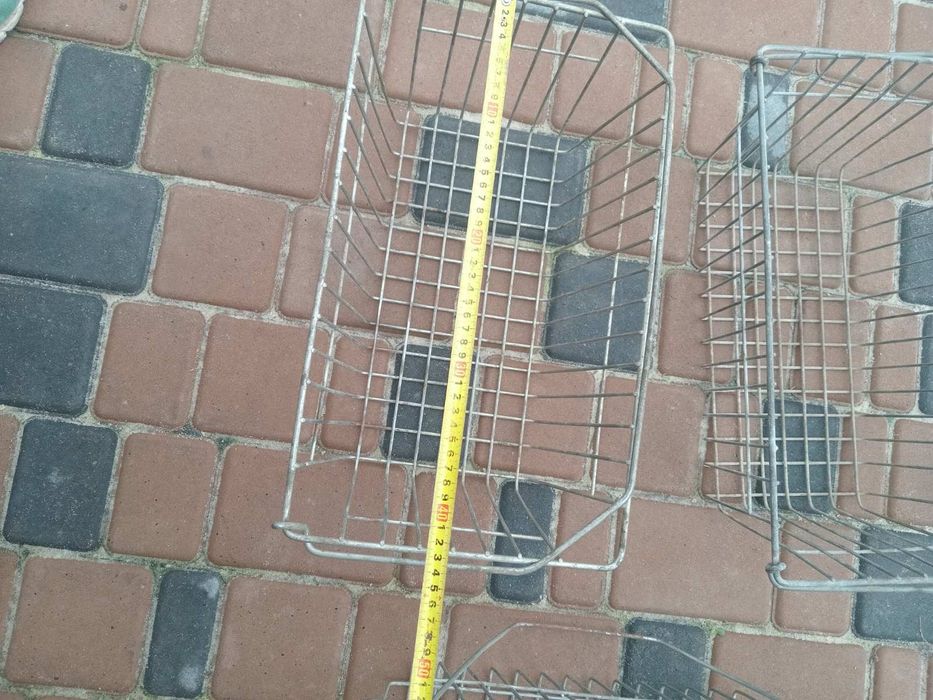 Кошик металічний з ручкою