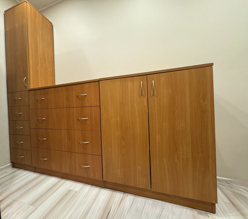 Sprzedam komplet mebli