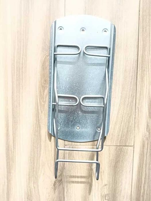 2 Suportes IKEA  Ferro de Engomar, Vassouras / Esfregona, - Novos!*