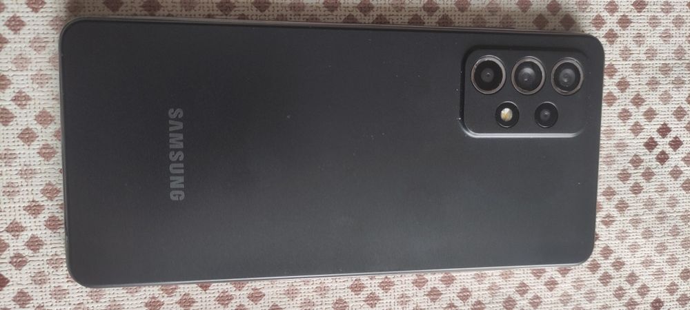 Samsung A52 8+8/256 гигабайт