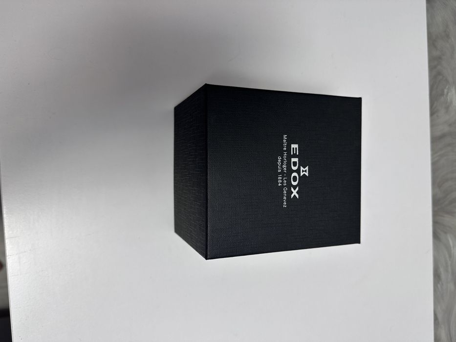 Годинник EDOX Delfin