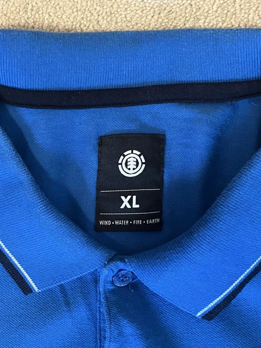 Polo azul Element
