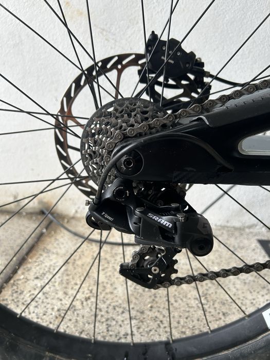 Bicicleta Downhill Norco
