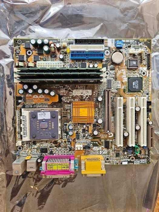 Procesor Duron 1300 + Płyta Gigabyte GA-7ZM + Pamięć RAM