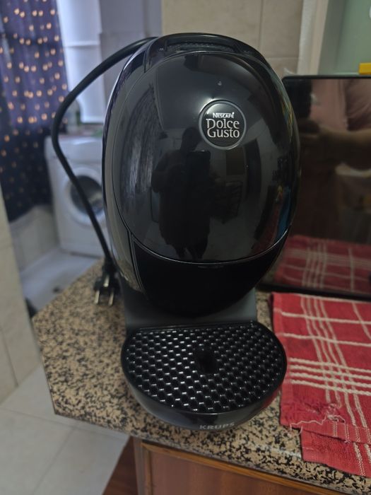 Maquina de cafe NEO como nova