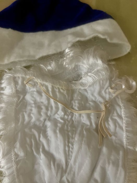 Борода и шапка для новогоднего персонажа