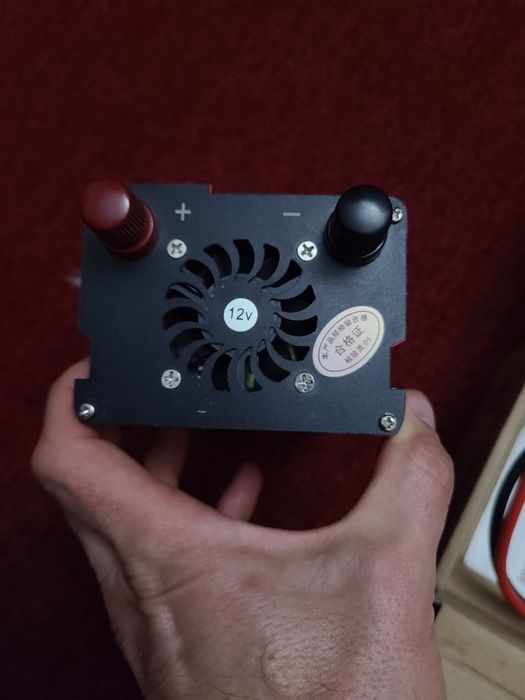 Інвертор Sutu 2800w