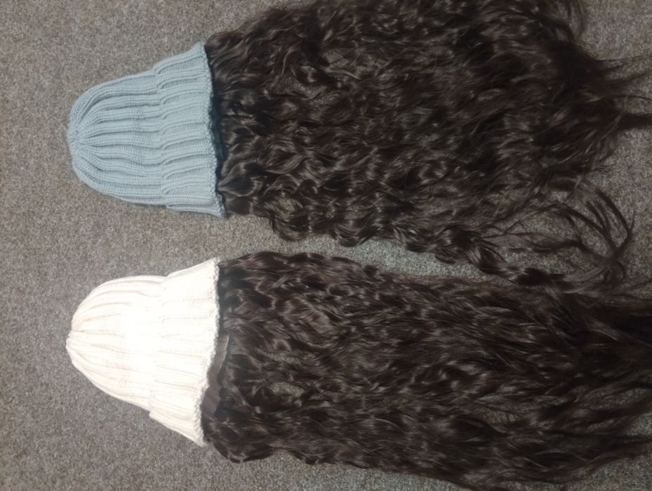 Волосся з шапкою