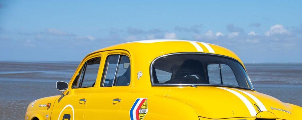 Vidro traseiro de Renault Dauphine