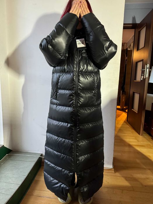Czarny długi puchowy płaszcz Nike Nowy