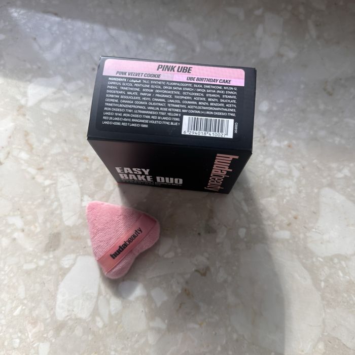 Puder huda beauty easy bake