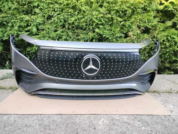 Бампер передній Mercedes Benz EQA