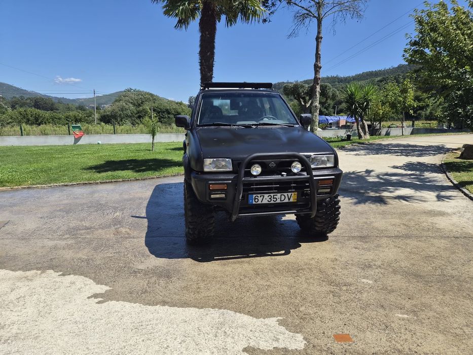 Jeep NISSAN terrano preparado pra monte