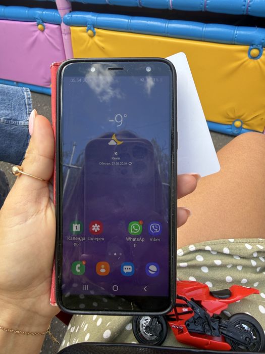 Samsung galaxy SM-J600F/DS