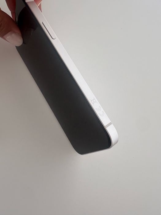 Iphone 12 branco como novo 64gb