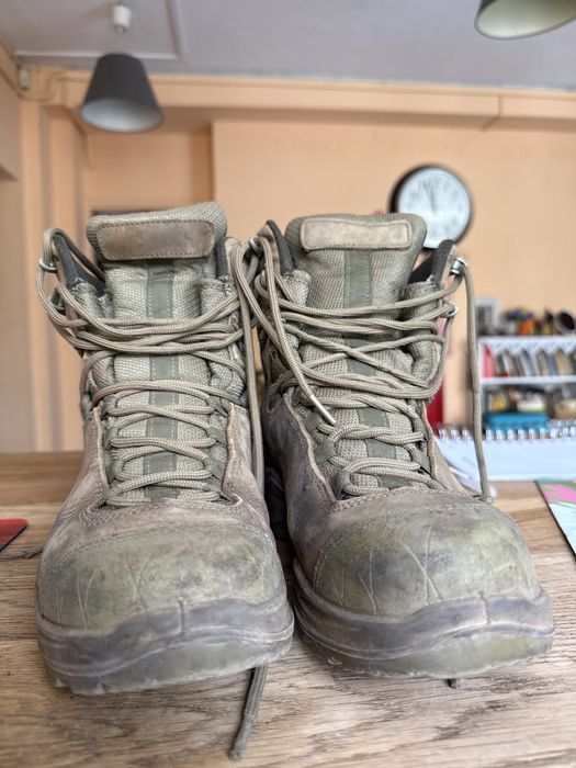 Buty wojskowe męskie, skóra naturalna, używane, rozmiar 42, z wojny ukraińskiej.
