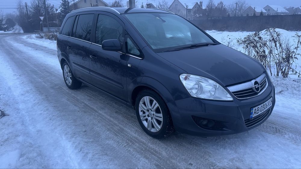 Opel Zafira 1.7 tdi 7 місць 2011р