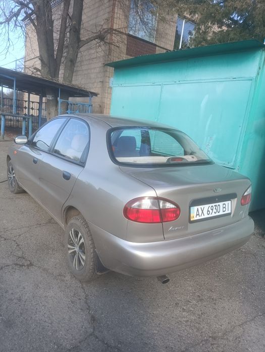 Машина Lanos Ланос