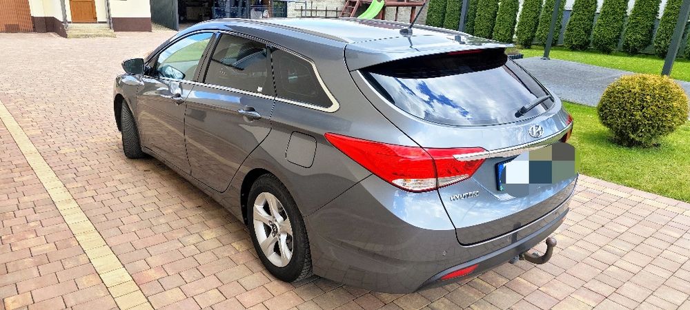 Hyundai i40 1.7 crdi niski przebieg klima hak