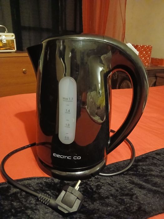 Vendo jarro eléctrico  novo