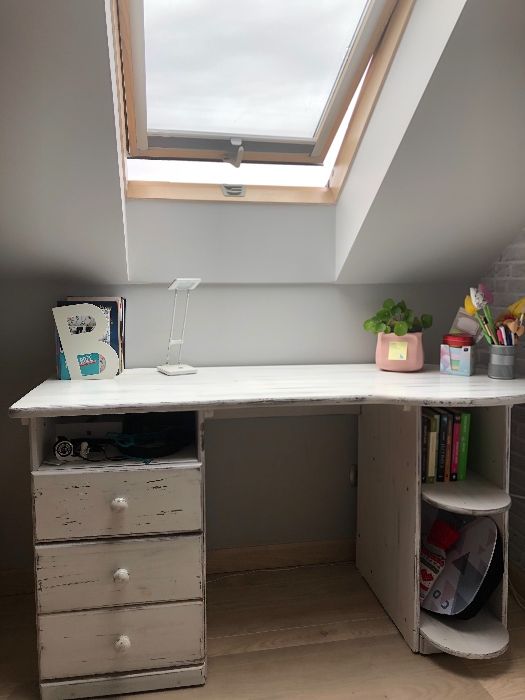 Biurko sosnowe bielone