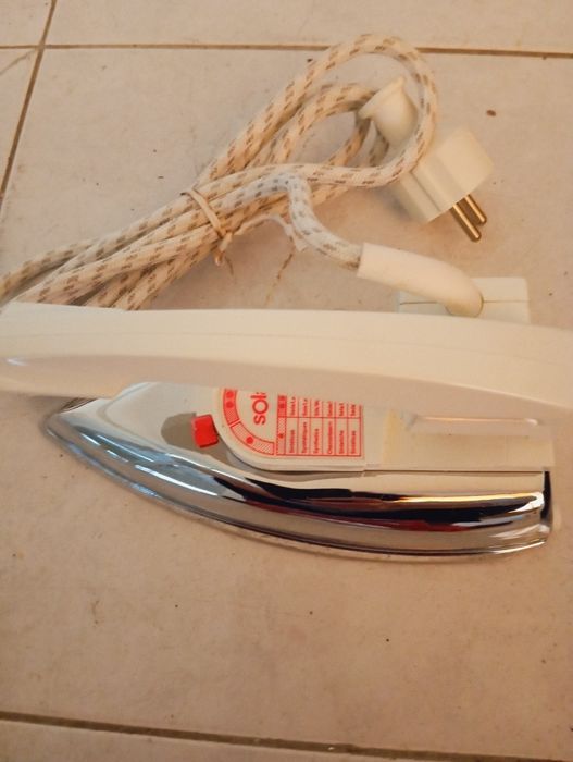 Ferro engomar viagem, Solac