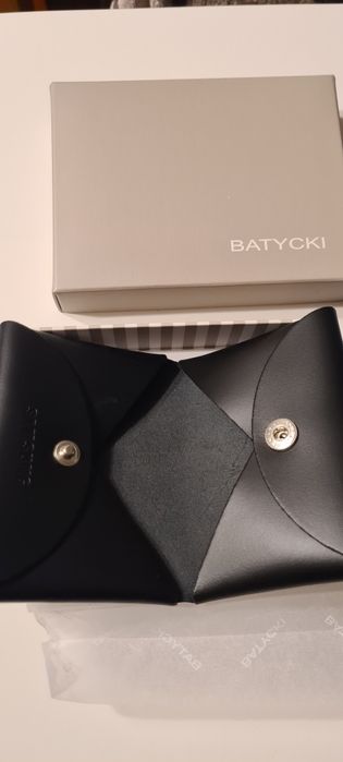 Etui na wizytówki albo karty firmy Batycki