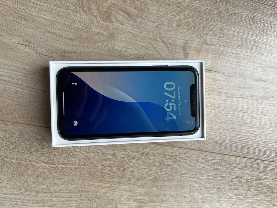 Iphone Xr 128Gb black 76%