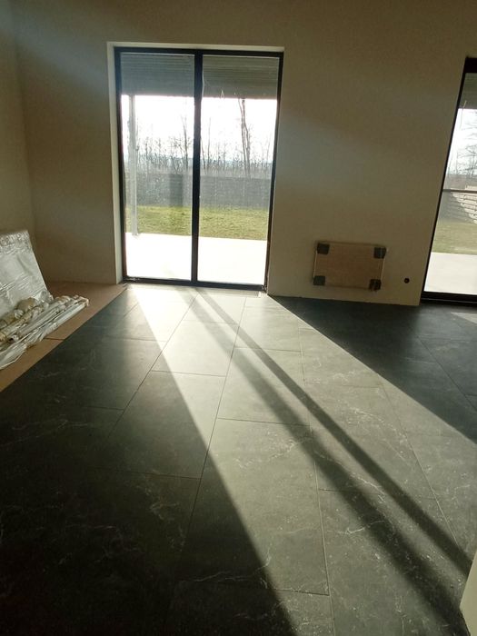 Продам дом в закрытом КП "InWhite family park"