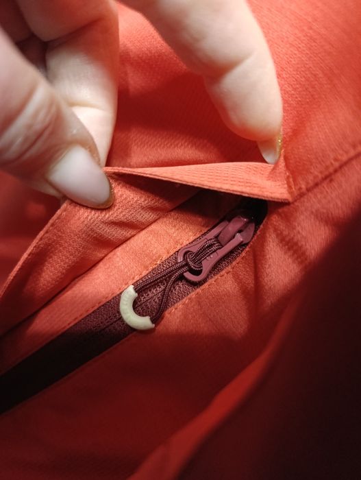 Жіноча лижна куртка S-M