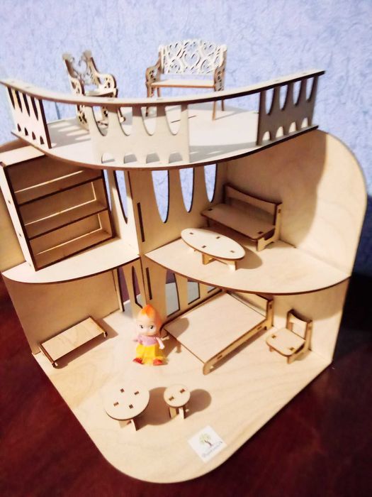 Дерев'яний будинок