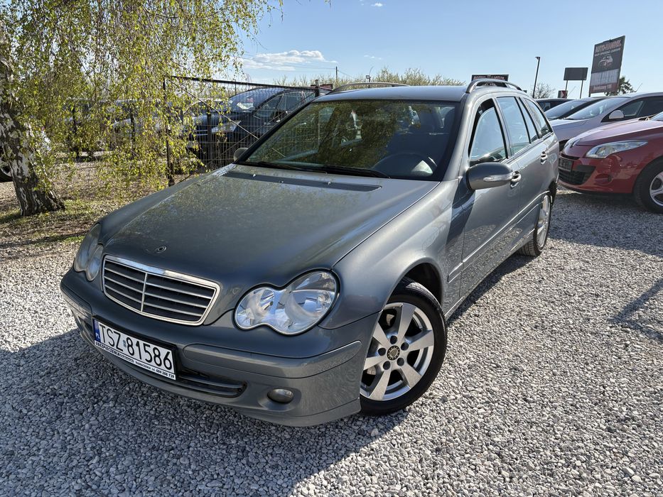 Mercedes-Benz C-Klasa!! 2005 Rok!! Bardzo Dobry Stan!! 2.2 Cdi!! Bez Rdzy!!