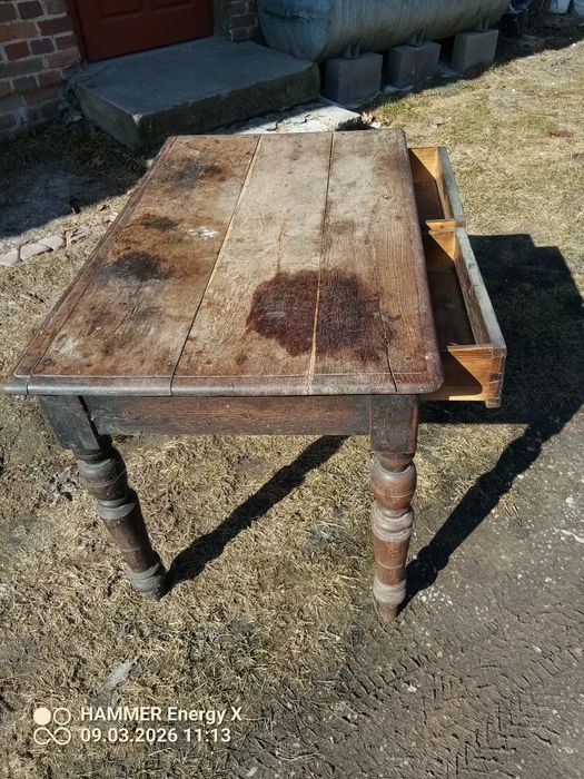 Przedwojenny Stół dębowy