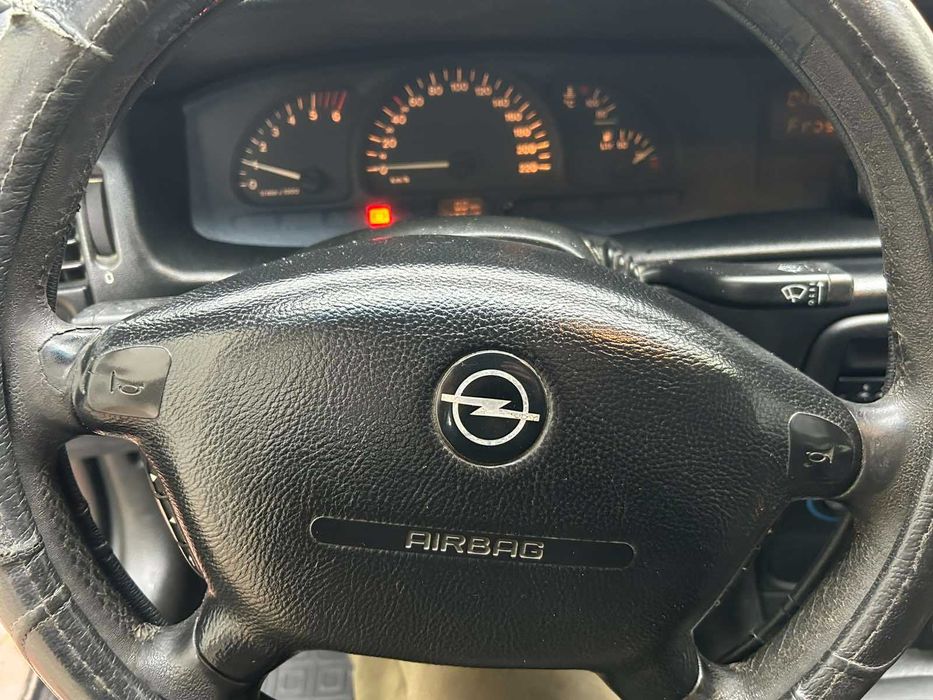 Продам опель вектра б. 1.7 диз