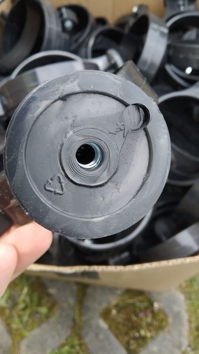 Obejma  rury spustowej Galeco