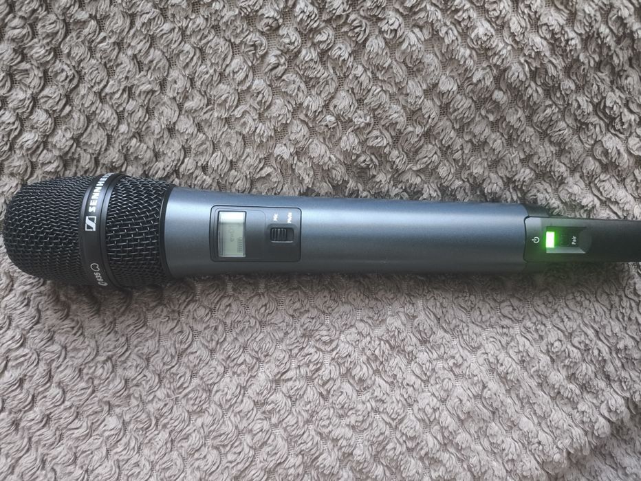 Радіомікрофон Sennheiser EWD 1 digital