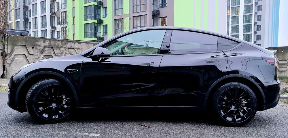 Продам Tesla Model Y 2022 Long Range 75kWh Dual Motor, AWD